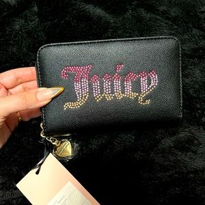 NWT JUICY COUTURE BIFOLD BE CLASSIC II WALLET MULTI COMPARTMENT LIQUORICE